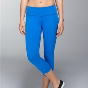 Lululemon wunder under reverse crop leggings